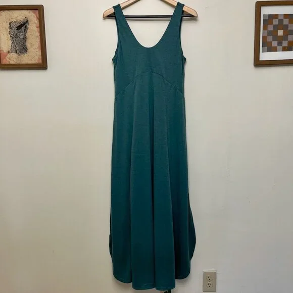 Halara U Neck Backless Split Flowy Maxi Casual Tank Dress - Picture 2 of 9